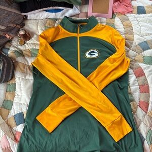 Packer zip up
